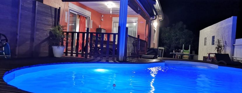 Villa F5 avec grande piscine Villa F5 avec grande piscine