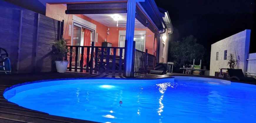 Villa F5 avec grande piscine