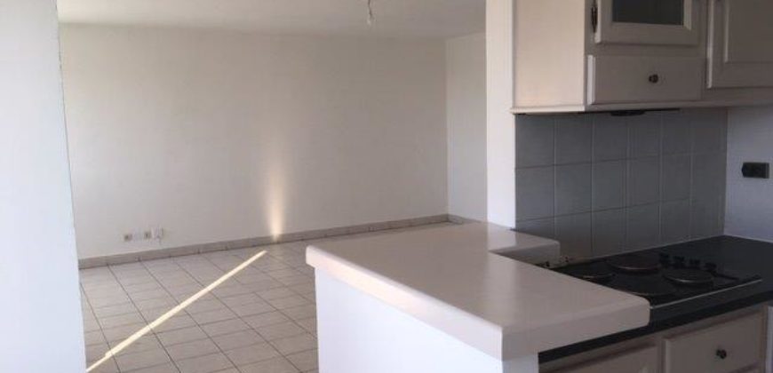 Appartement F4 Ste Clotilde