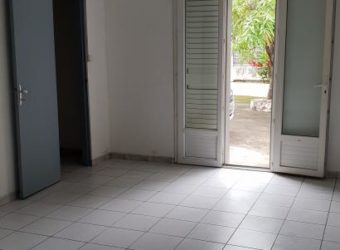 Loue Appartement T4 Loue Appartement T4