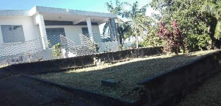 VILLA F4 à La Montagne