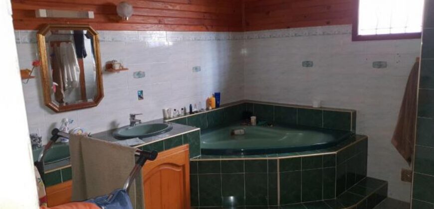 Villa type F4 à la Plaine des cafres